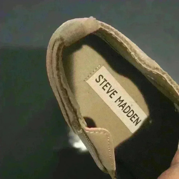 Steve Madden Leather Suade Hidden wedge Sneaker Size 10 Taupe - Picture 2 of 3